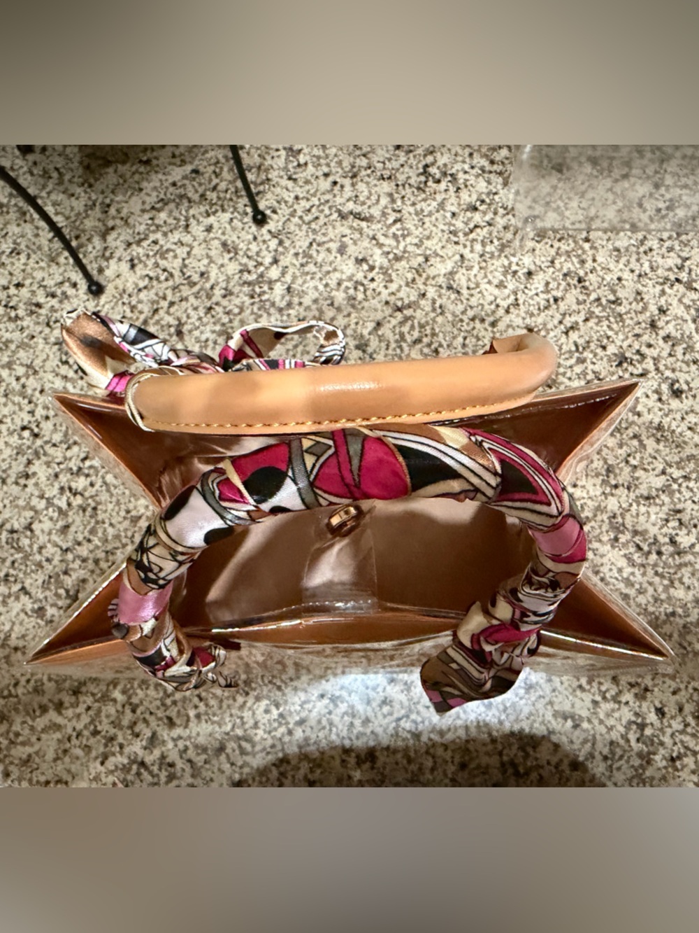 🩷🤍Louis Vuitton Gift Bag Tote🤍🩷 - Picture 7 of 7